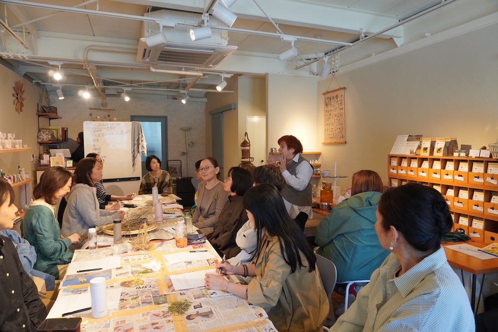 蒸留会の講義の様子